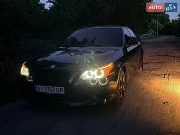 Авто BMW 5 Series 2006 № 8831002