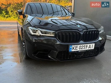 Авто BMW 5 Series 2022 № 8831089