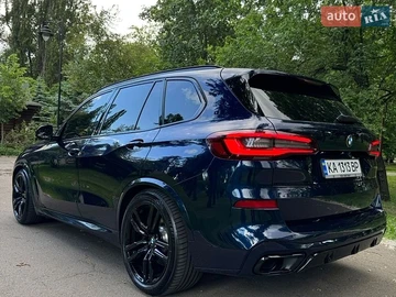 Авто BMW X5 2021 № 8831098