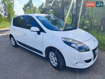 Авто Renault Scenic 2011 № 8831118