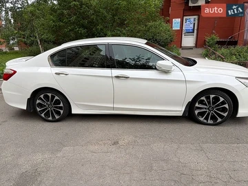 Авто Honda Accord 2015 № 8831148