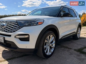 Авто Ford Explorer 2022 № 8831152