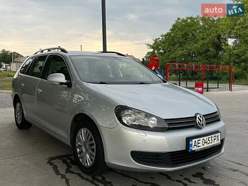 Авто Volkswagen Golf 2011 № 8831170