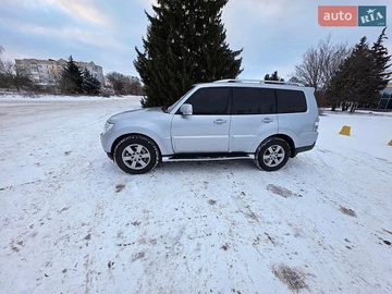 Авто Mitsubishi Pajero Wagon 2007 № 8831254