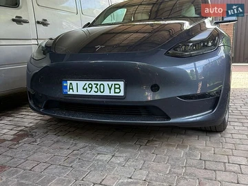 Авто Tesla Model Y 2023 № 8831468