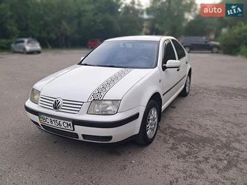 Авто Volkswagen Bora 2001 № 8831493