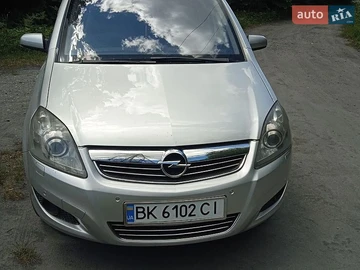 Авто Opel Zafira 2009 № 8831580