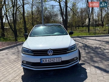 Авто Volkswagen Jetta 2017 № 8831702