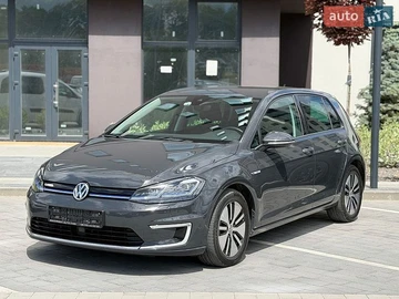 Авто Volkswagen E-Golf 2017 № 8831713