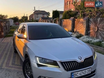 Авто Skoda Superb 2016 № 8831723