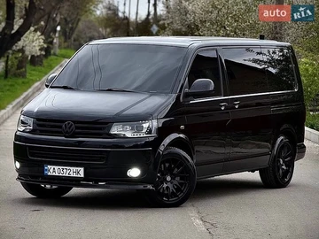 Авто Volkswagen Multivan 2012 № 8831911