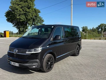 Авто Volkswagen Multivan 2021 № 8831929