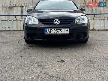 Авто Volkswagen Golf 2004 № 8832149