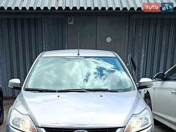 Авто Ford Focus 2010 № 8832152