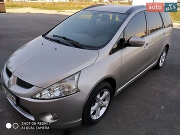 Авто Mitsubishi Grandis 2008 № 8832168