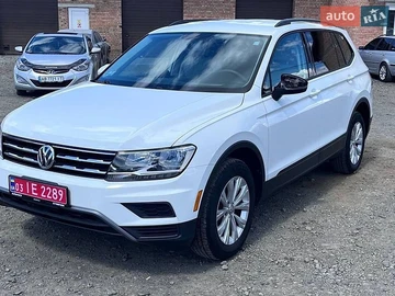Авто Volkswagen Tiguan 2017 № 8832357