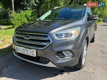 Авто Ford Escape 2018 № 8832369