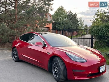 Авто Tesla Model 3 2018 № 8832390