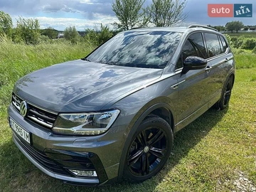 Авто Volkswagen Tiguan 2019 № 8832560