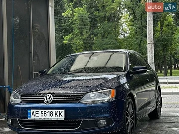 Авто Volkswagen Jetta 2012 № 8832977