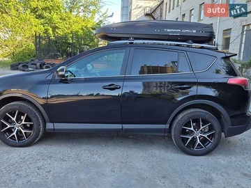 Авто Toyota Rav4 2017 № 8833120