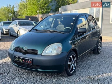 Авто Toyota Yaris 2001 № 8833443