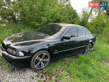 Авто BMW 5 Series 2000 № 8833653