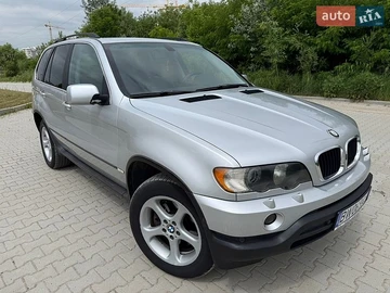 Авто BMW X5 2002 № 8833849