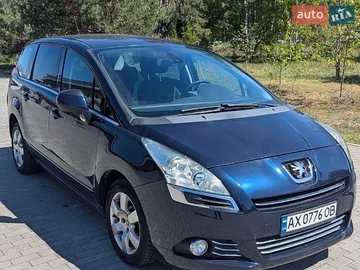 Авто Peugeot 5008 2010 № 8833866