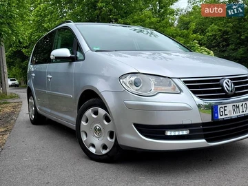 Авто Volkswagen Touran 2007 № 8834146
