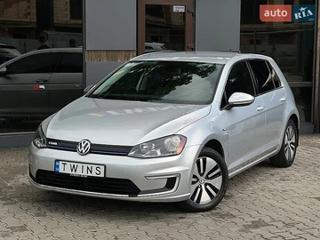 Авто Volkswagen E-Golf 2015 № 8834412
