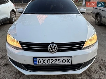 Авто Volkswagen Jetta 2012 № 8834428