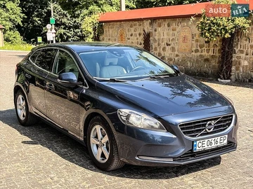 Авто Volvo V40 2014 № 8834546