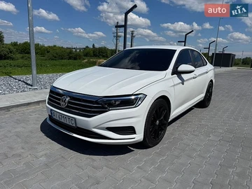 Авто Volkswagen Jetta 2019 № 8834716