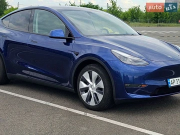Авто Tesla Model Y 2023 № 8835375