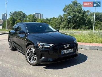 Авто Audi E-Tron 2021 № 8835483