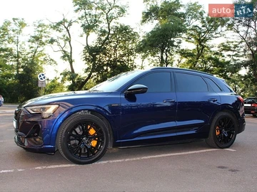 Авто Audi E-Tron 2022 № 8835529