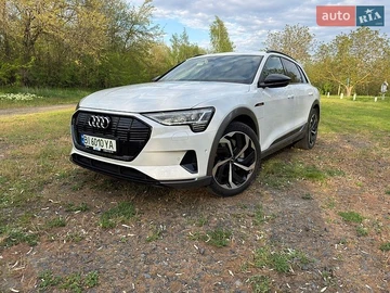 Авто Audi E-Tron 2021 № 8835537