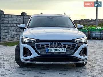 Авто Audi Q8 E-Tron 2023 № 8835540