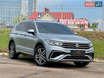 Авто Volkswagen Tiguan 2023 № 8835795