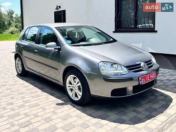 Авто Volkswagen Golf 2005 № 8836414