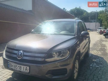 Авто Volkswagen Tiguan 2015 № 8836496