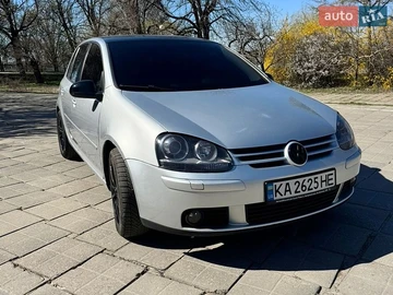 Авто Volkswagen Golf 2005 № 8836564