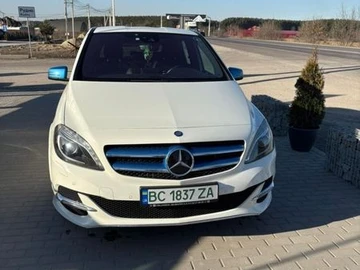 Авто Mercedes B-Class 2015 № 8836616