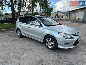 Авто Hyundai I30 2011 № 8837007