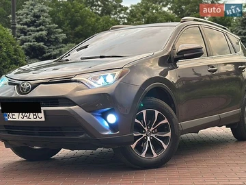 Авто Toyota Rav4 2017 № 8837136