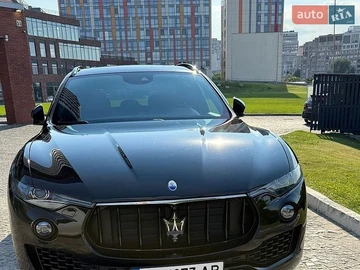 Авто Maserati Levante 2018 № 8837145