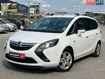 Авто Opel Zafira Tourer 2012 № 8837245