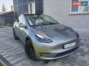 Авто Tesla Model Y 2024 № 8837350