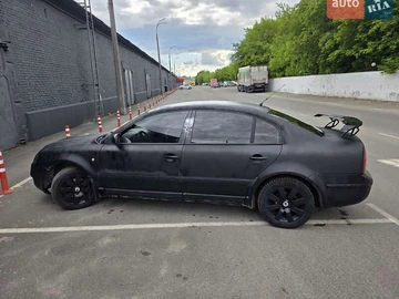 Авто Skoda Superb 2005 № 8837447